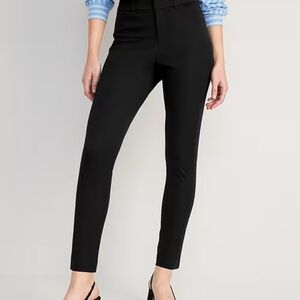 NWT! Old Navy Women's Black High-Waisted Pixie Skinny Pants Size 6 Tall